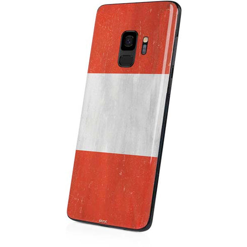 Peru Flag Distressed Galaxy S9 Skin